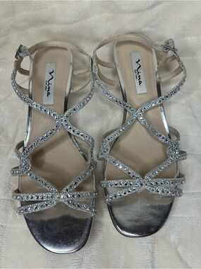 Nina Silver Sparkly Crystal Strappy Sandals with Rhinestones, Great Condition